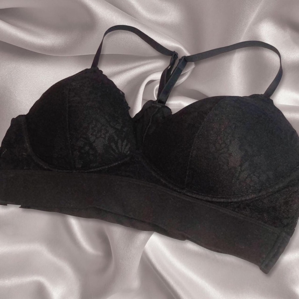 Victoria’s Secret PINK lightly lined triangle bralette